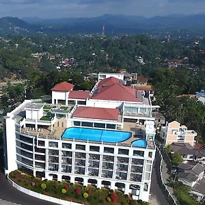 Hotel The Grand Kandyan Kandy